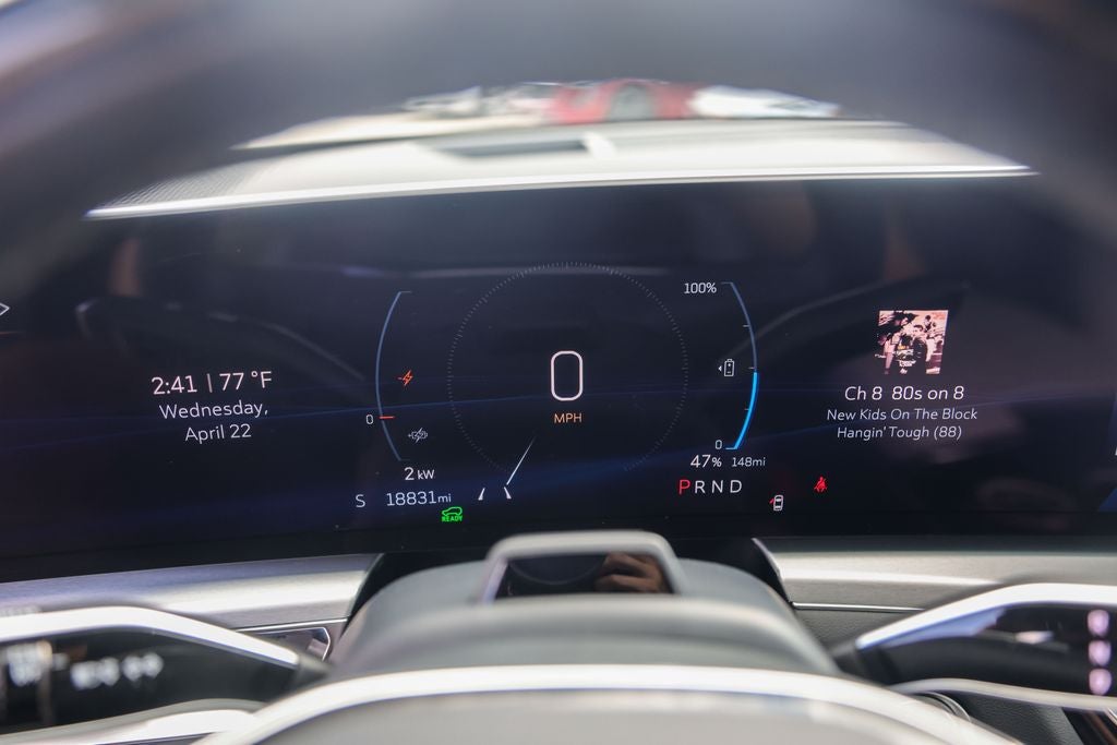 2025 Cadillac LYRIQ Sport