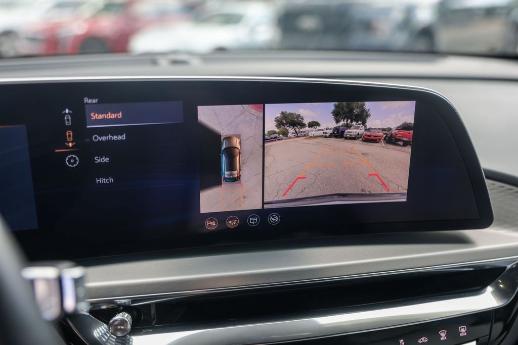 2025 Cadillac LYRIQ Sport