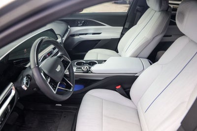 2025 Cadillac LYRIQ Sport