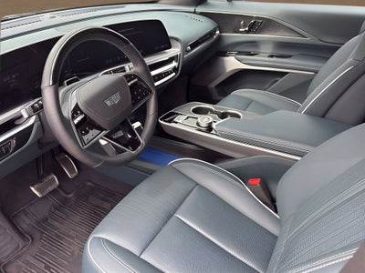 2025 Cadillac LYRIQ Sport