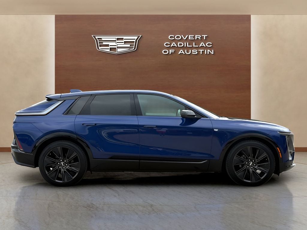 2025 Cadillac LYRIQ Sport