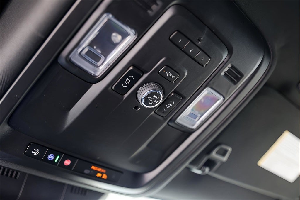 2024 Cadillac Escalade Luxury