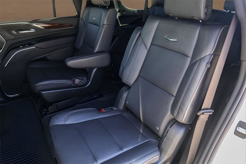 2024 Cadillac Escalade Luxury