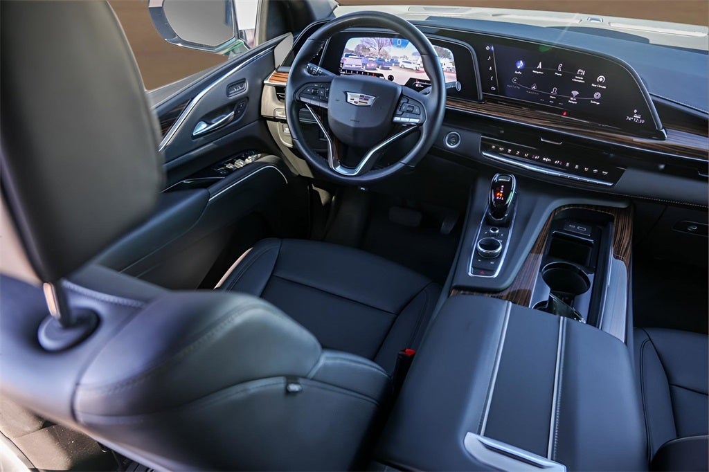 2024 Cadillac Escalade Luxury