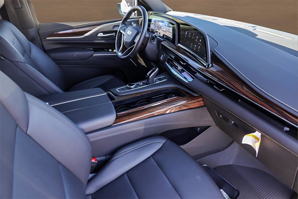 2024 Cadillac Escalade Luxury