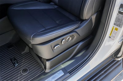 2024 Cadillac Escalade Luxury