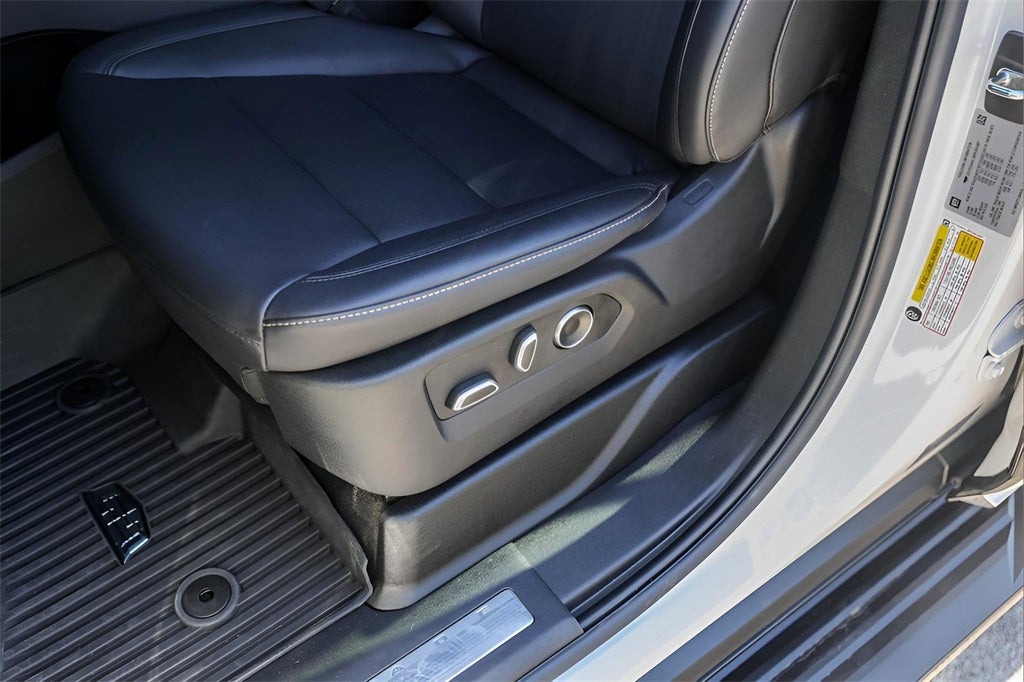 2024 Cadillac Escalade Luxury