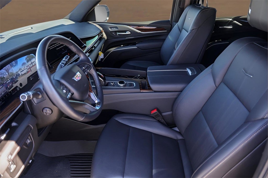 2024 Cadillac Escalade Luxury