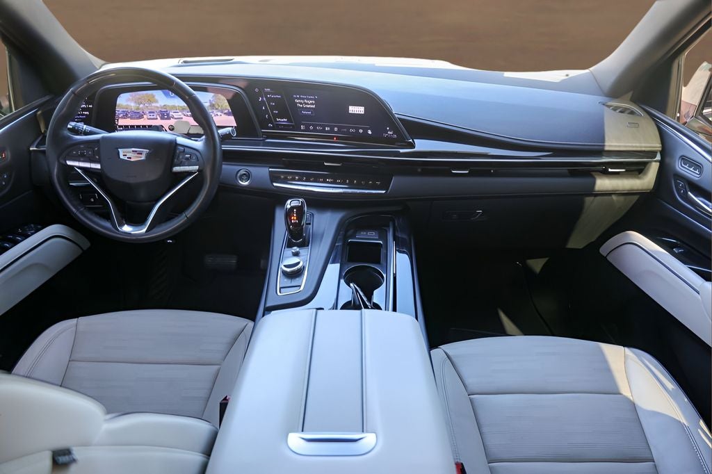 2023 Cadillac Escalade Sport