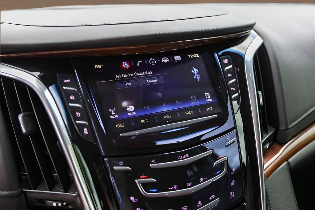 2018 Cadillac Escalade Luxury