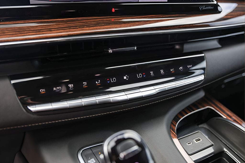 2024 Cadillac Escalade Premium Luxury