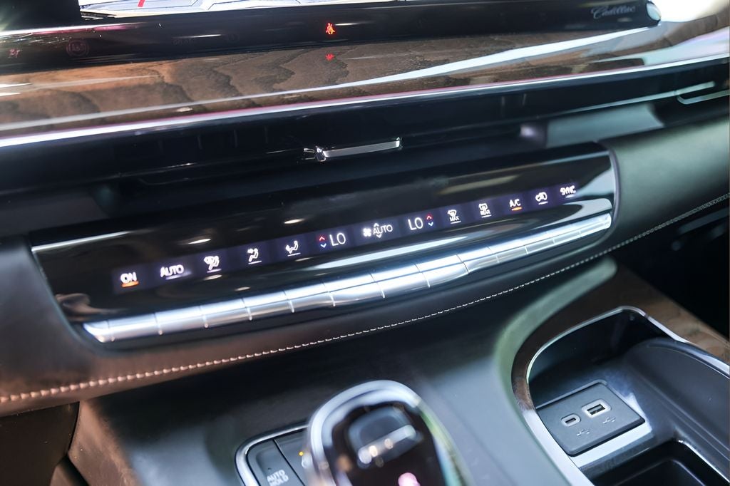 2023 Cadillac Escalade Premium Luxury Platinum