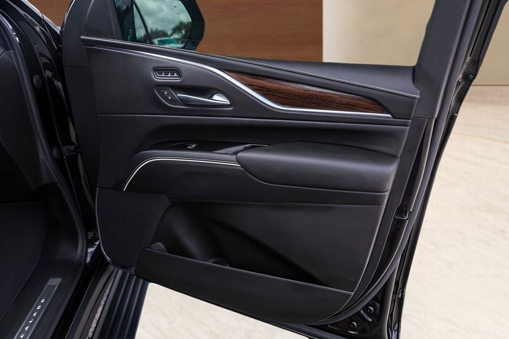 2022 Cadillac Escalade Premium Luxury Platinum