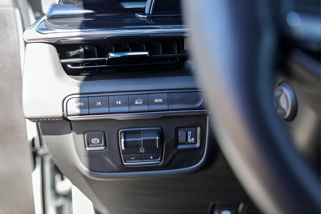 2024 Cadillac Escalade Sport