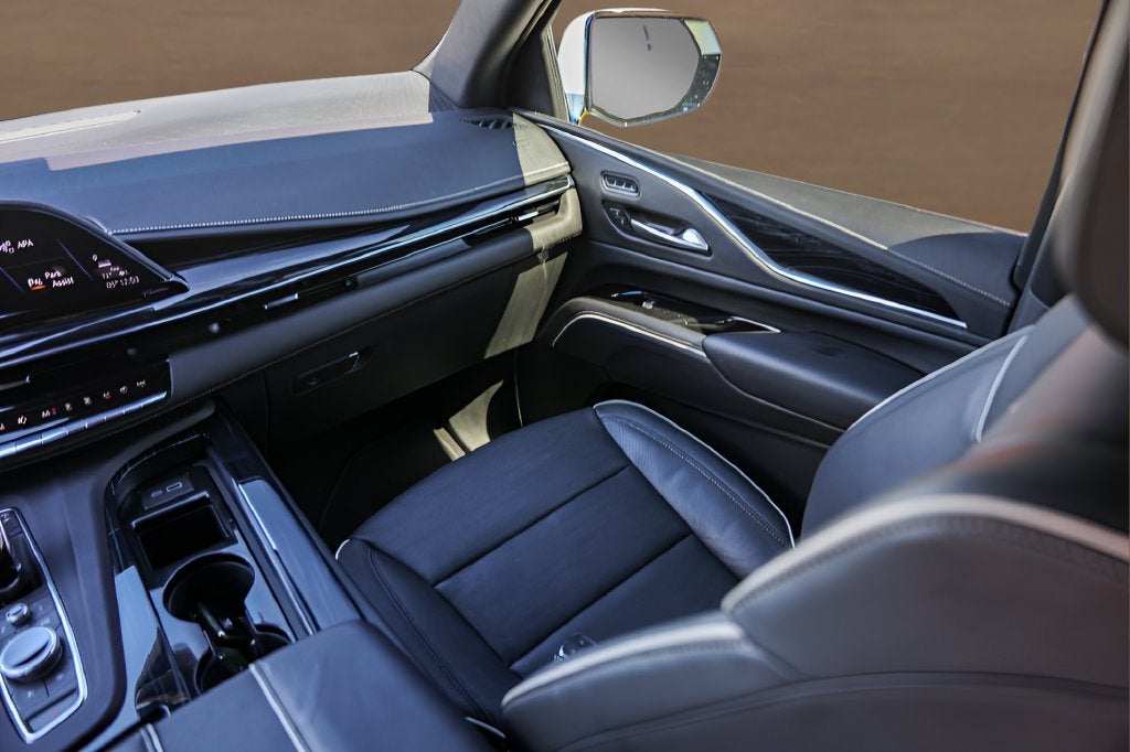 2024 Cadillac Escalade Sport