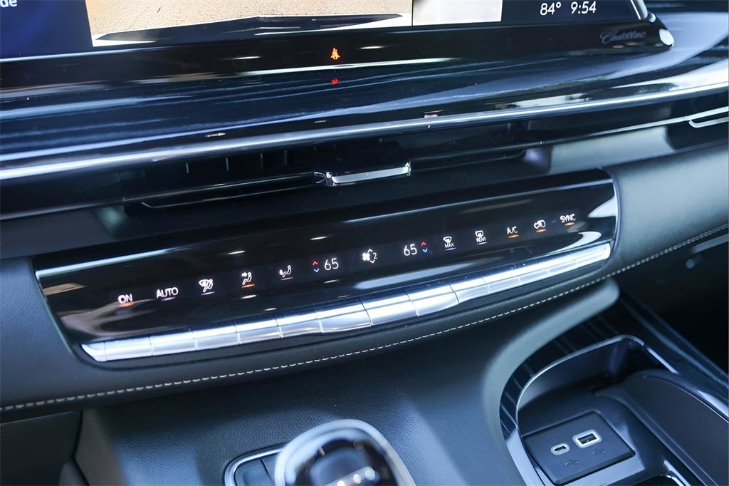 2023 Cadillac Escalade Sport