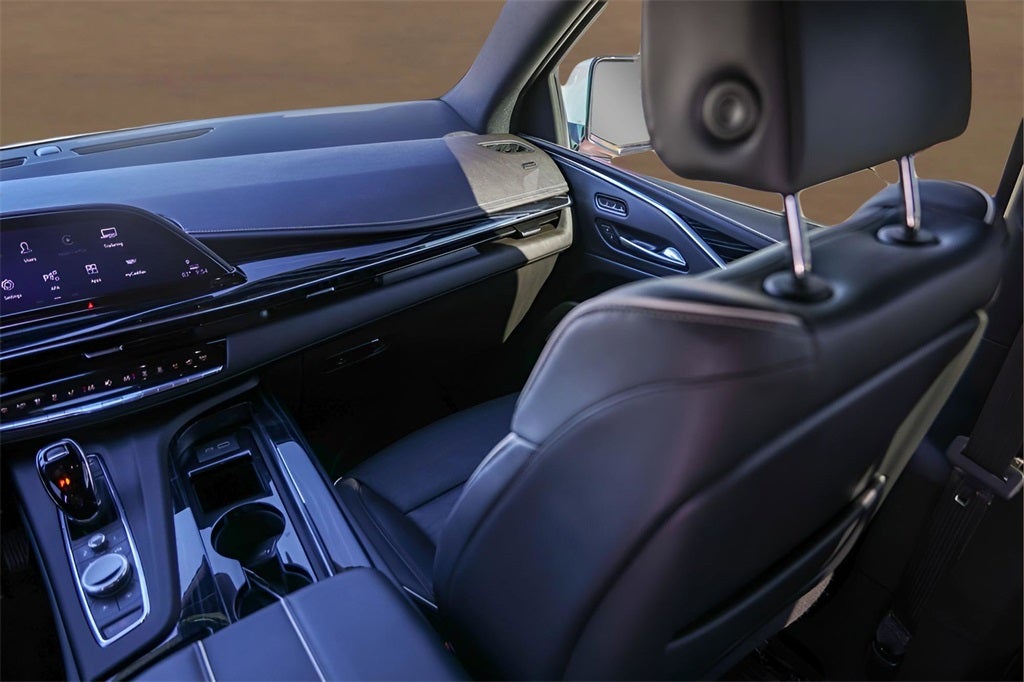 2023 Cadillac Escalade Sport