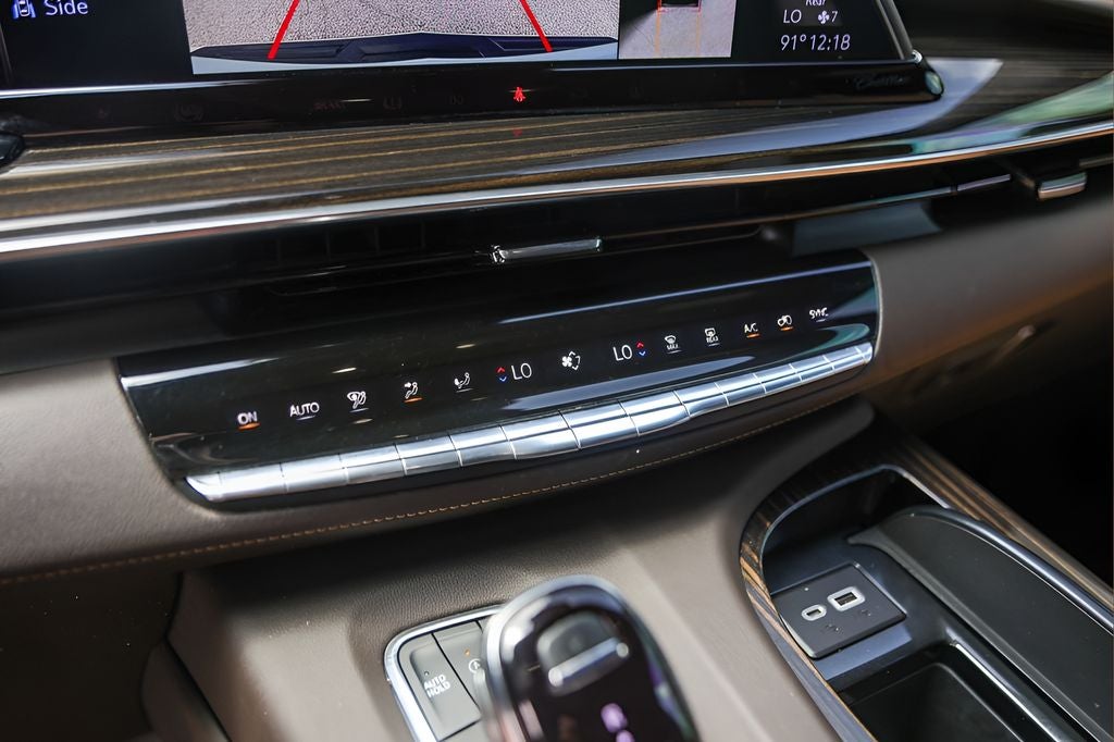 2023 Cadillac Escalade Sport