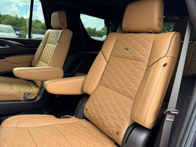 2024 Cadillac Escalade Sport
