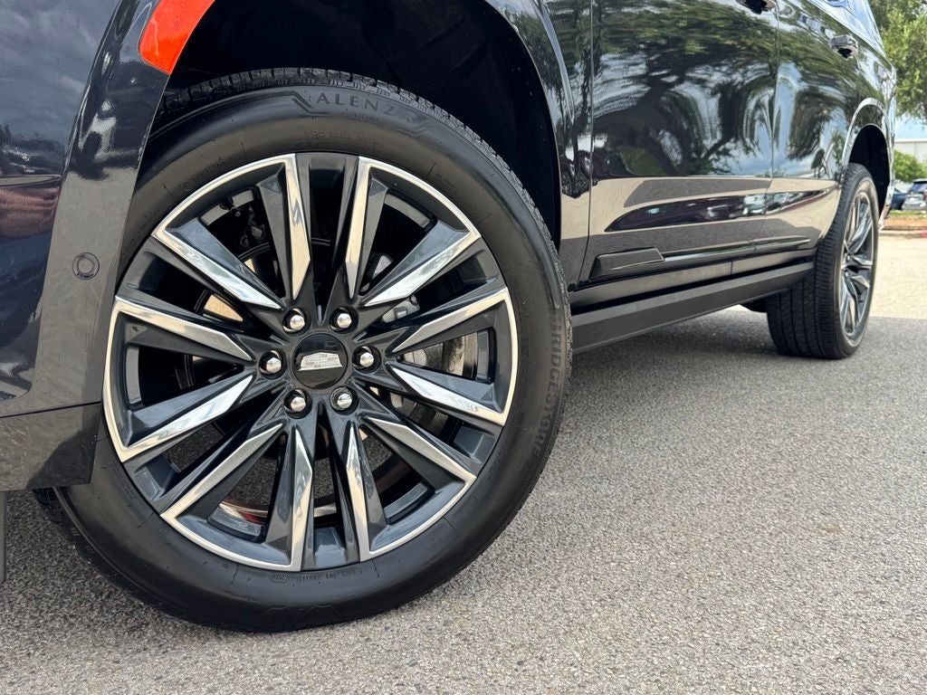 2024 Cadillac Escalade Sport
