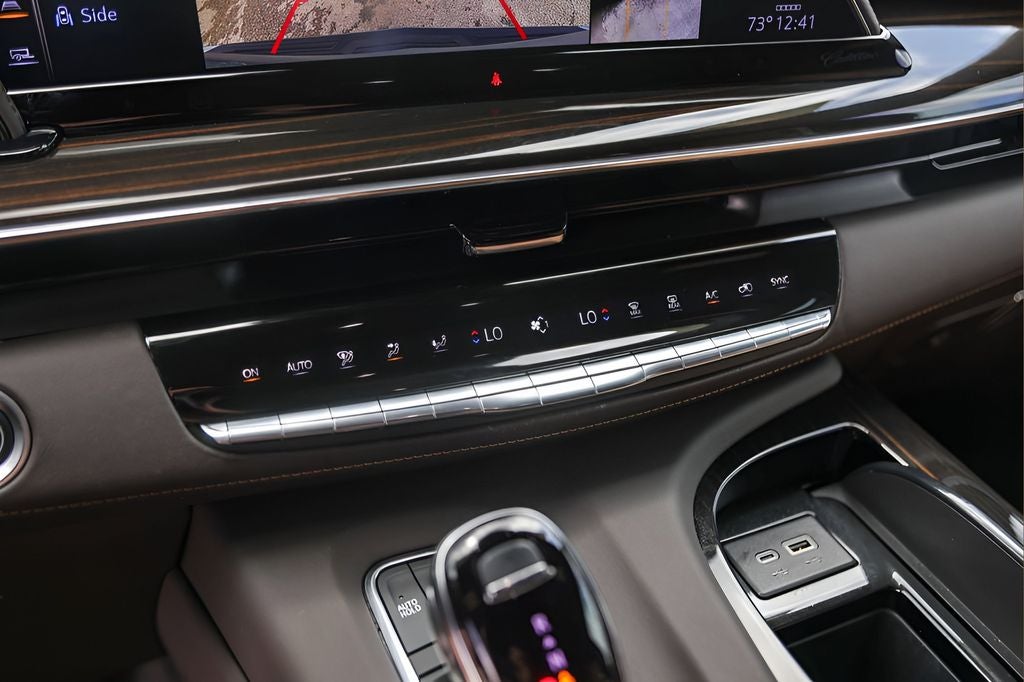 2024 Cadillac Escalade Sport