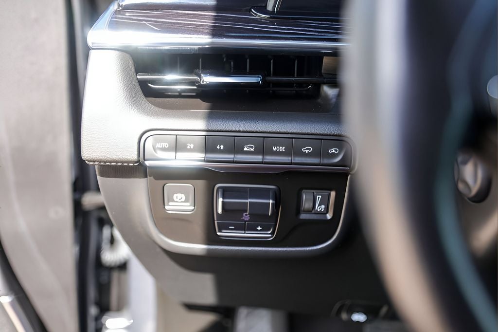 2022 Cadillac Escalade Sport