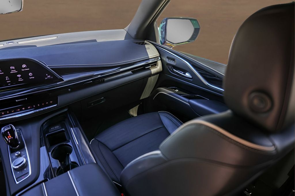 2022 Cadillac Escalade Sport