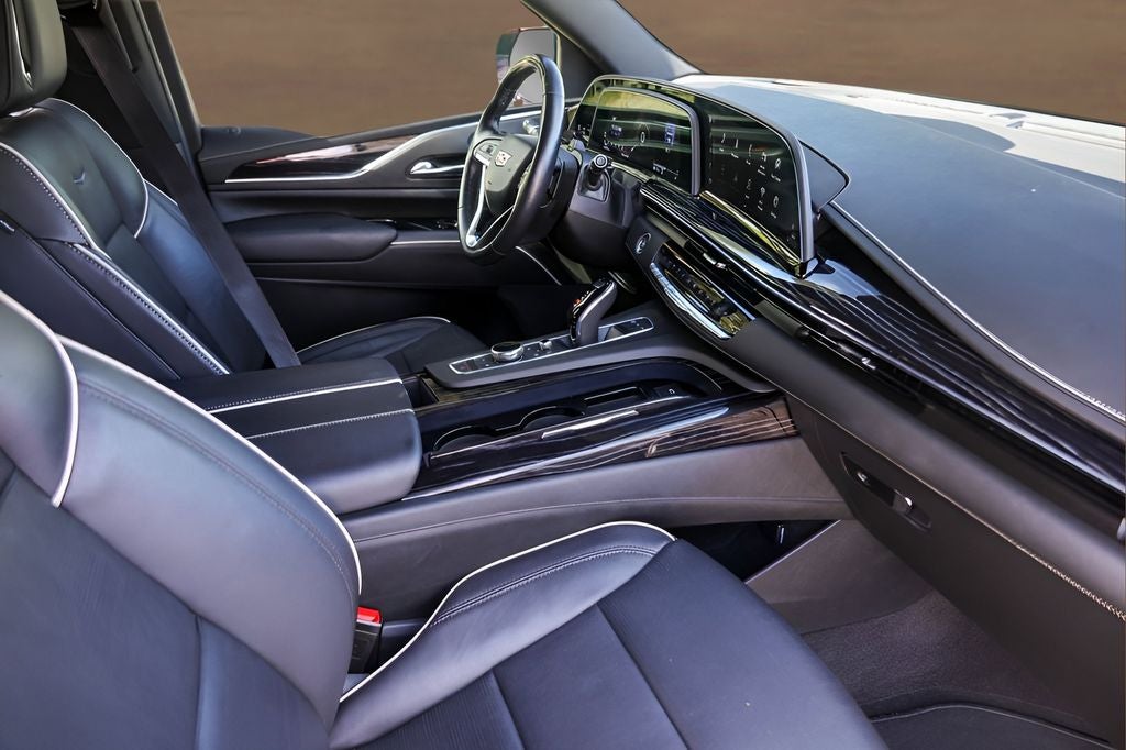 2022 Cadillac Escalade Sport