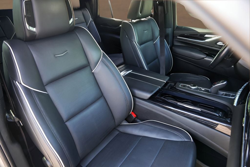 2022 Cadillac Escalade Sport