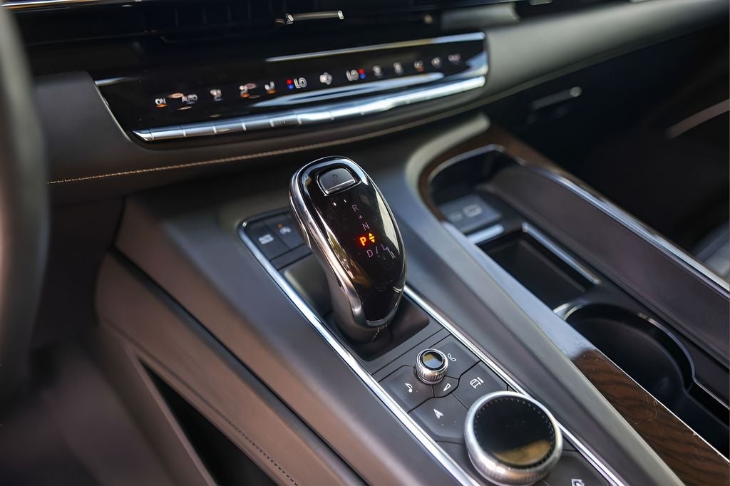 2024 Cadillac Escalade Sport Platinum