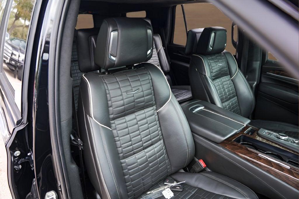 2022 Cadillac Escalade Sport Platinum