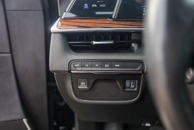 2022 Cadillac Escalade ESV Premium