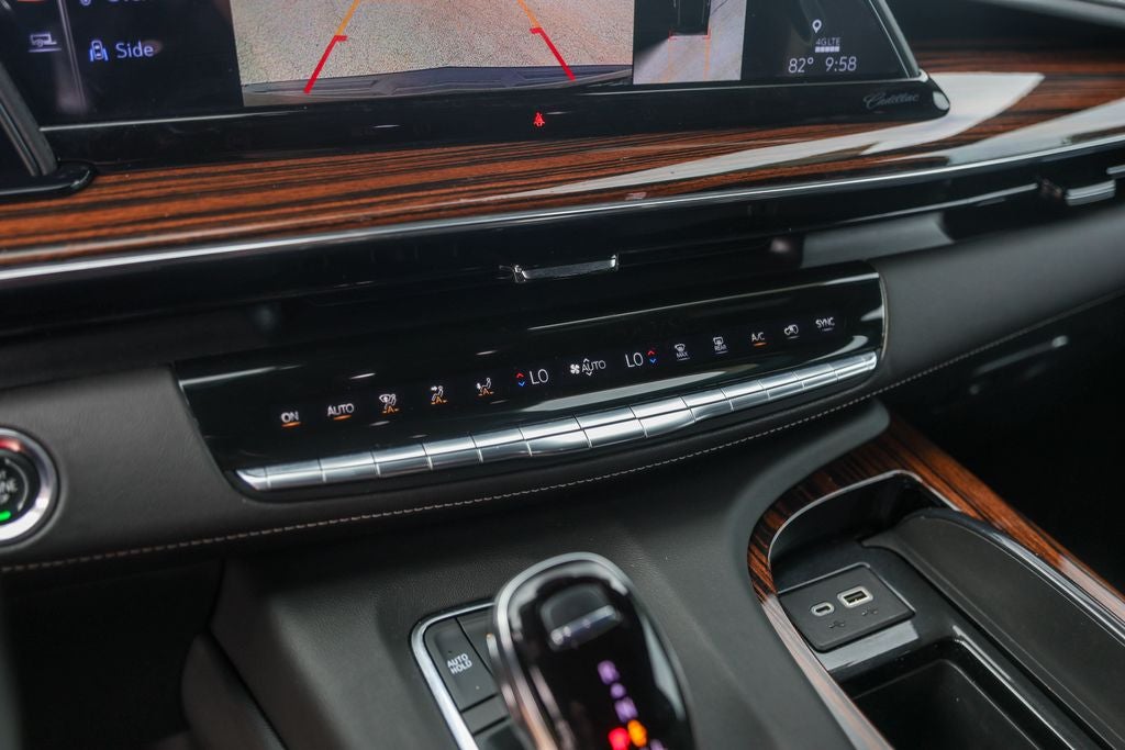 2022 Cadillac Escalade ESV Premium