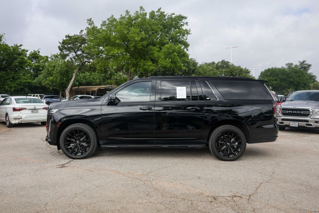 2022 Cadillac Escalade ESV Premium