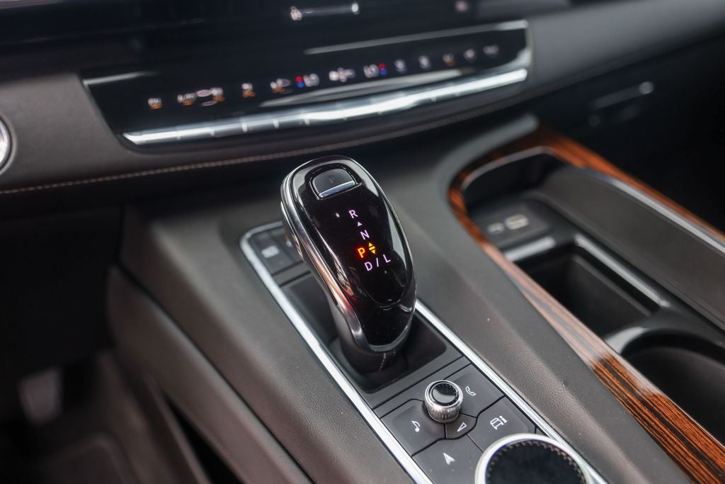 2022 Cadillac Escalade ESV Premium