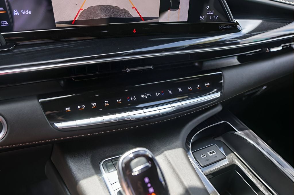 2024 Cadillac Escalade ESV Sport