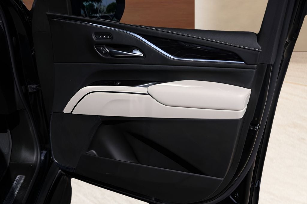 2023 Cadillac Escalade ESV Sport