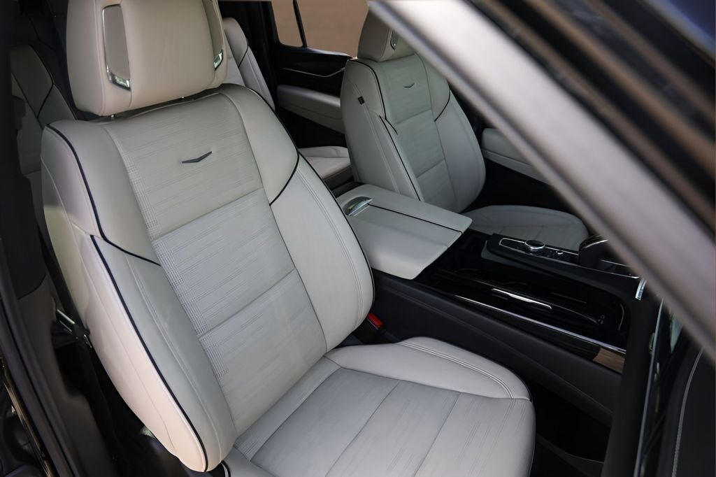 2023 Cadillac Escalade ESV Sport