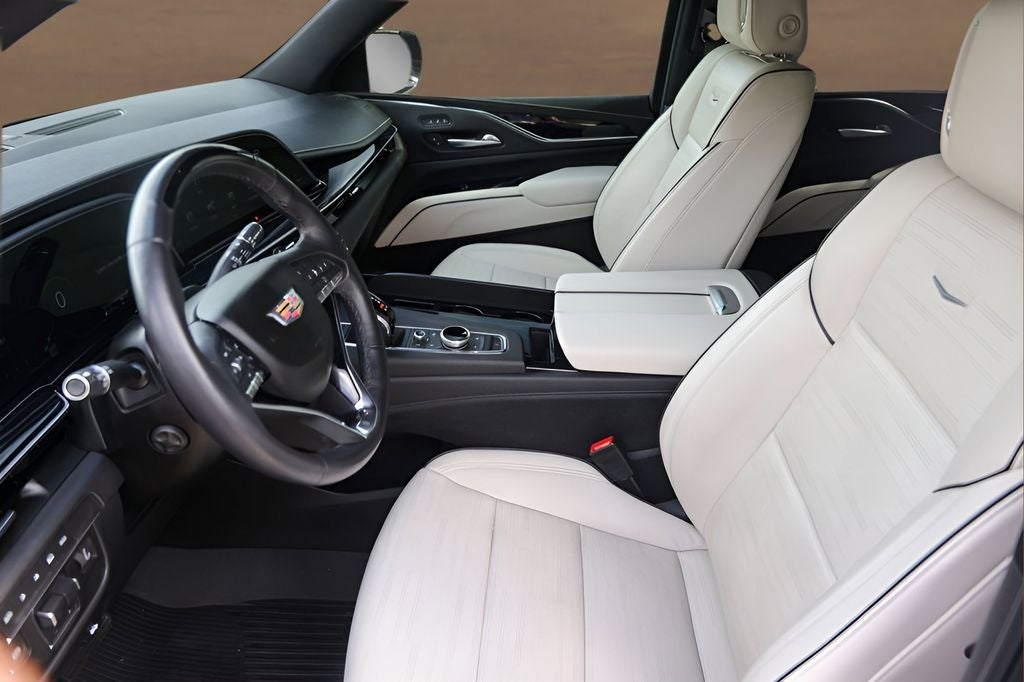 2023 Cadillac Escalade ESV Sport