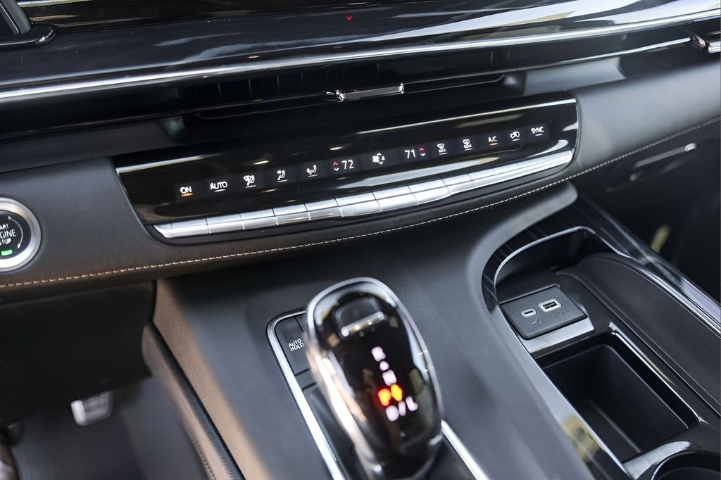 2024 Cadillac Escalade ESV Sport