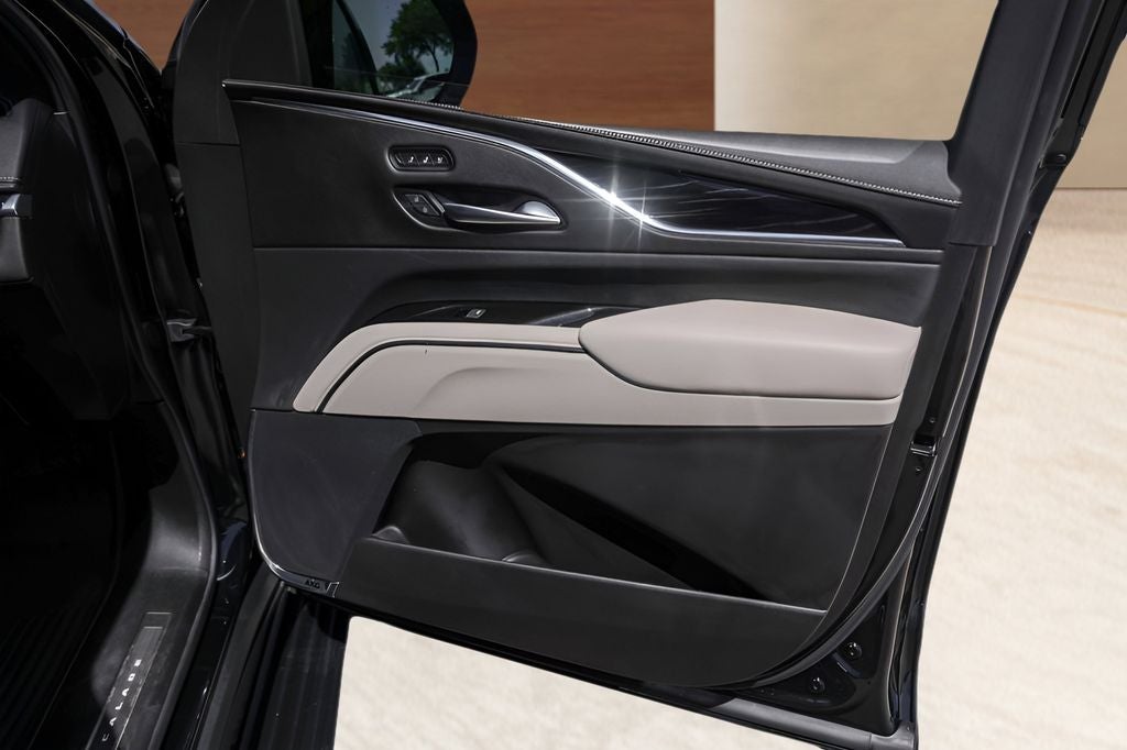 2024 Cadillac Escalade ESV Sport