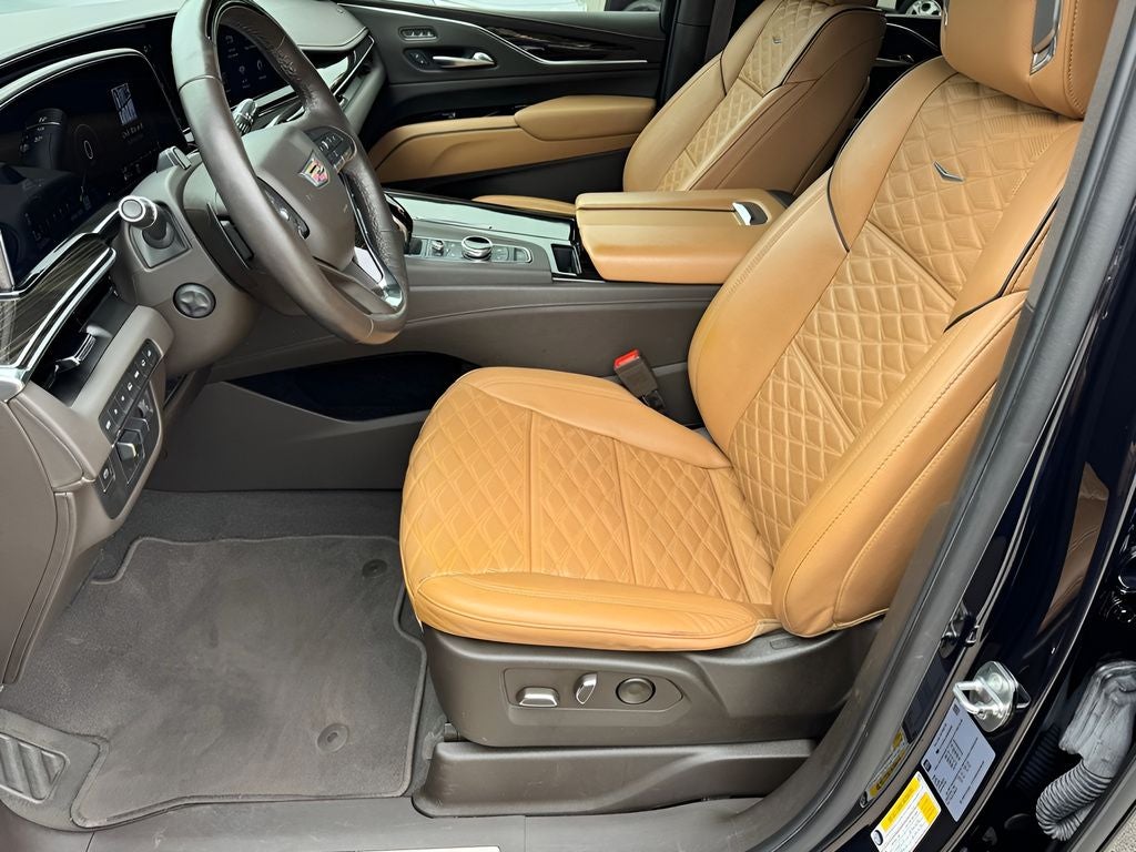 2022 Cadillac Escalade ESV Sport