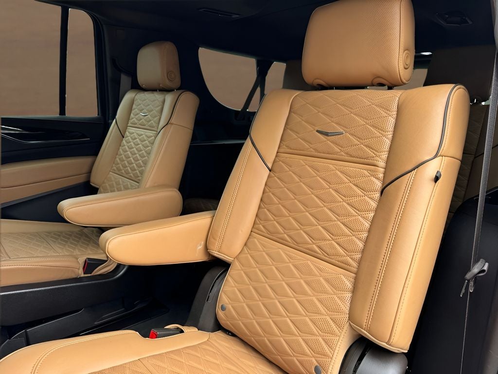 2022 Cadillac Escalade ESV Sport