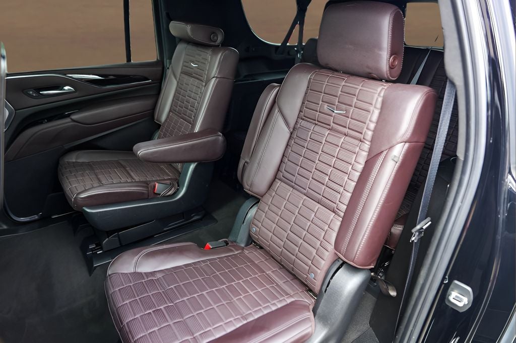 2023 Cadillac Escalade ESV Sport Platinum