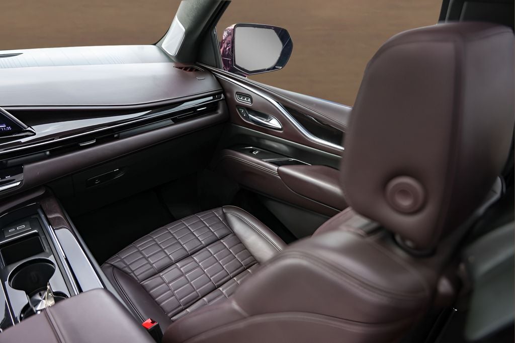 2023 Cadillac Escalade ESV Sport Platinum