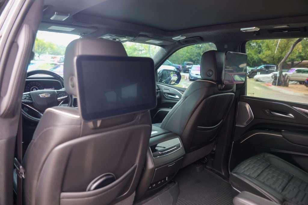 2023 Cadillac Escalade ESV Sport Platinum