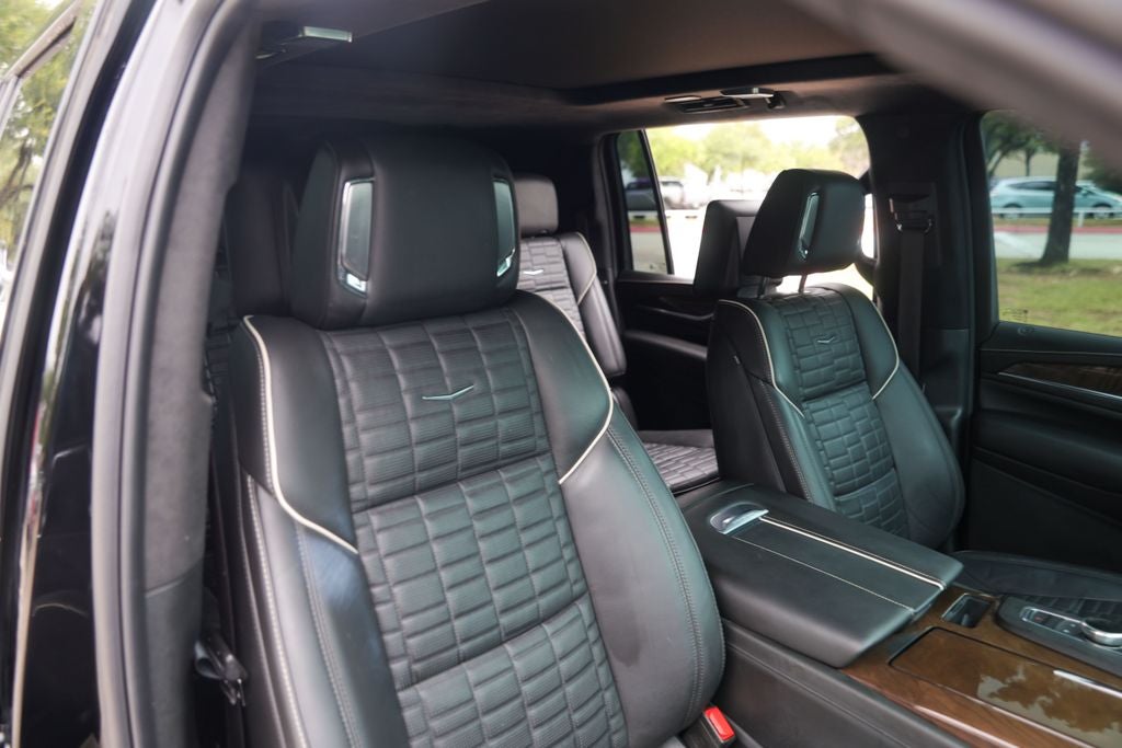 2023 Cadillac Escalade ESV Sport Platinum