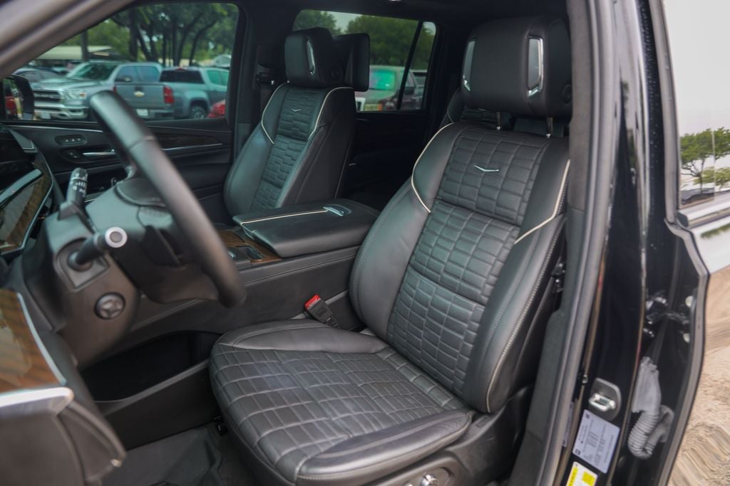 2023 Cadillac Escalade ESV Sport Platinum