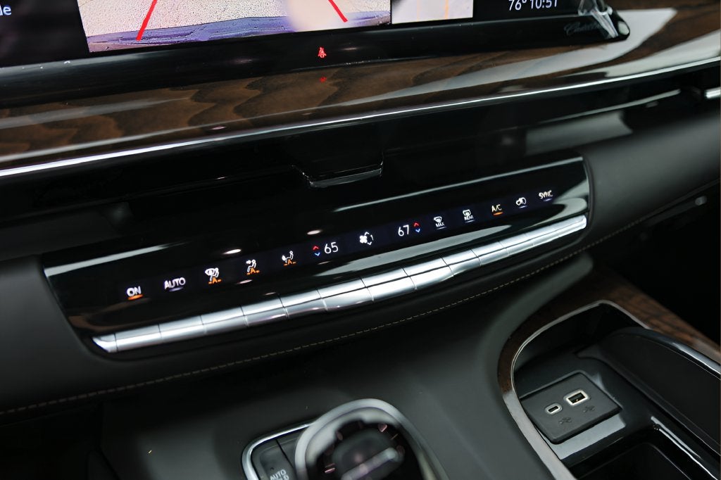 2024 Cadillac Escalade ESV Sport Platinum