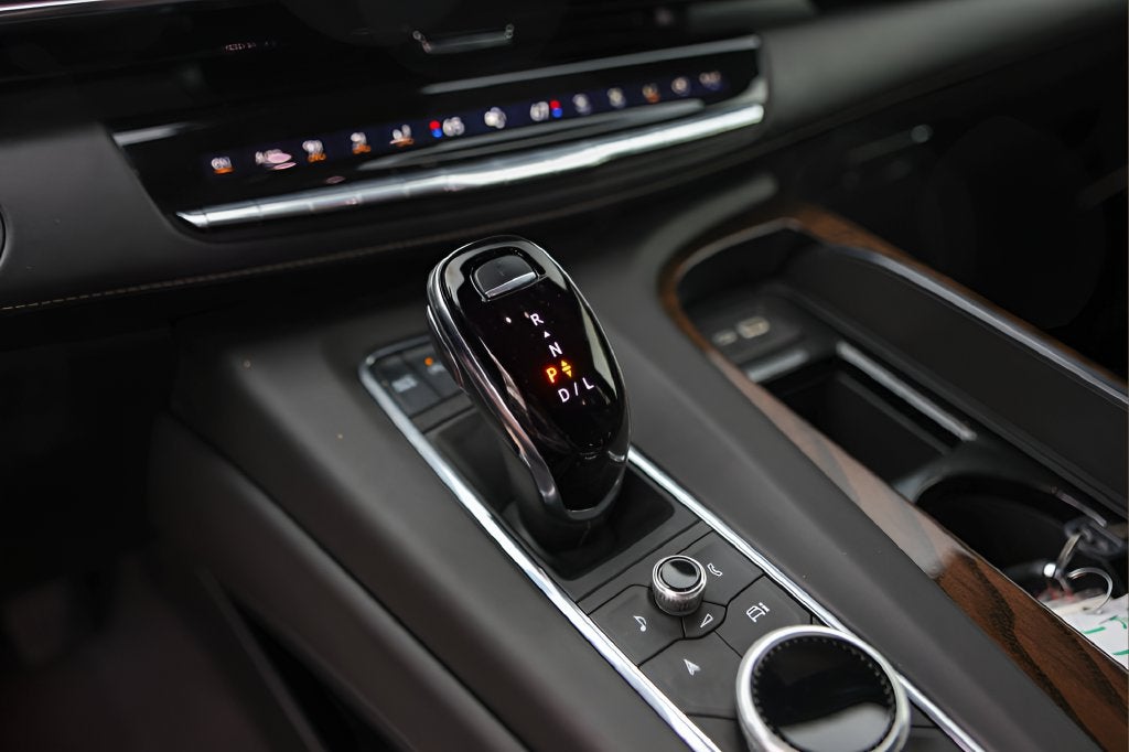 2024 Cadillac Escalade ESV Sport Platinum